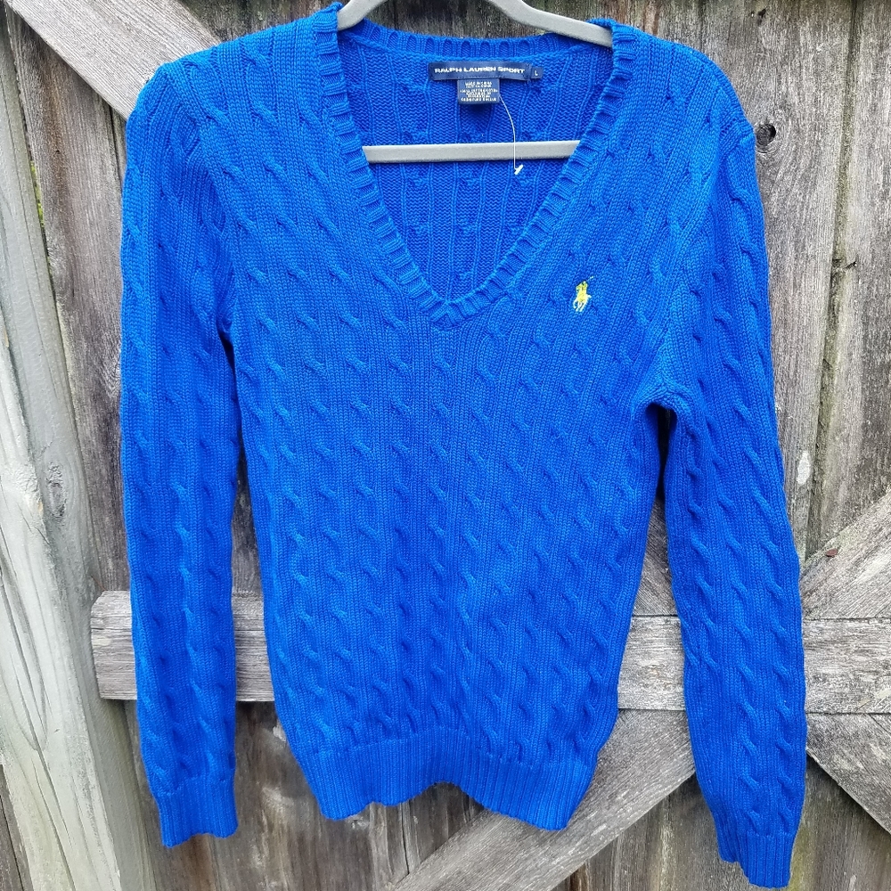 NWOT Ralph Lauren Sports V-neck cable knit